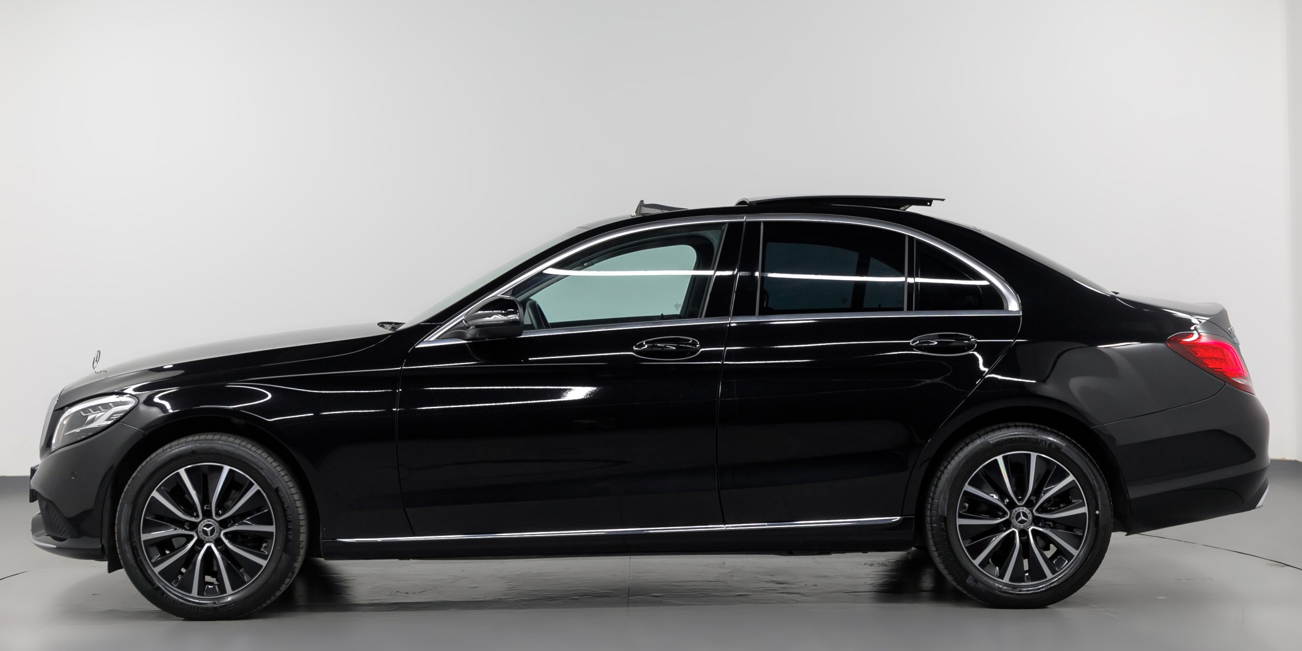 Mercedes-Benz Certified Birollar Otomotiv A 200 Sedan AMG