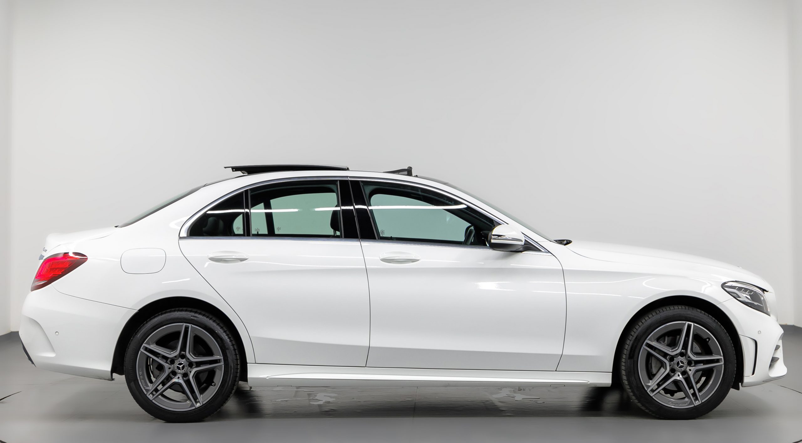 Mercedes-Benz Certified Birollar Otomotiv C200 AMG 4MATIC